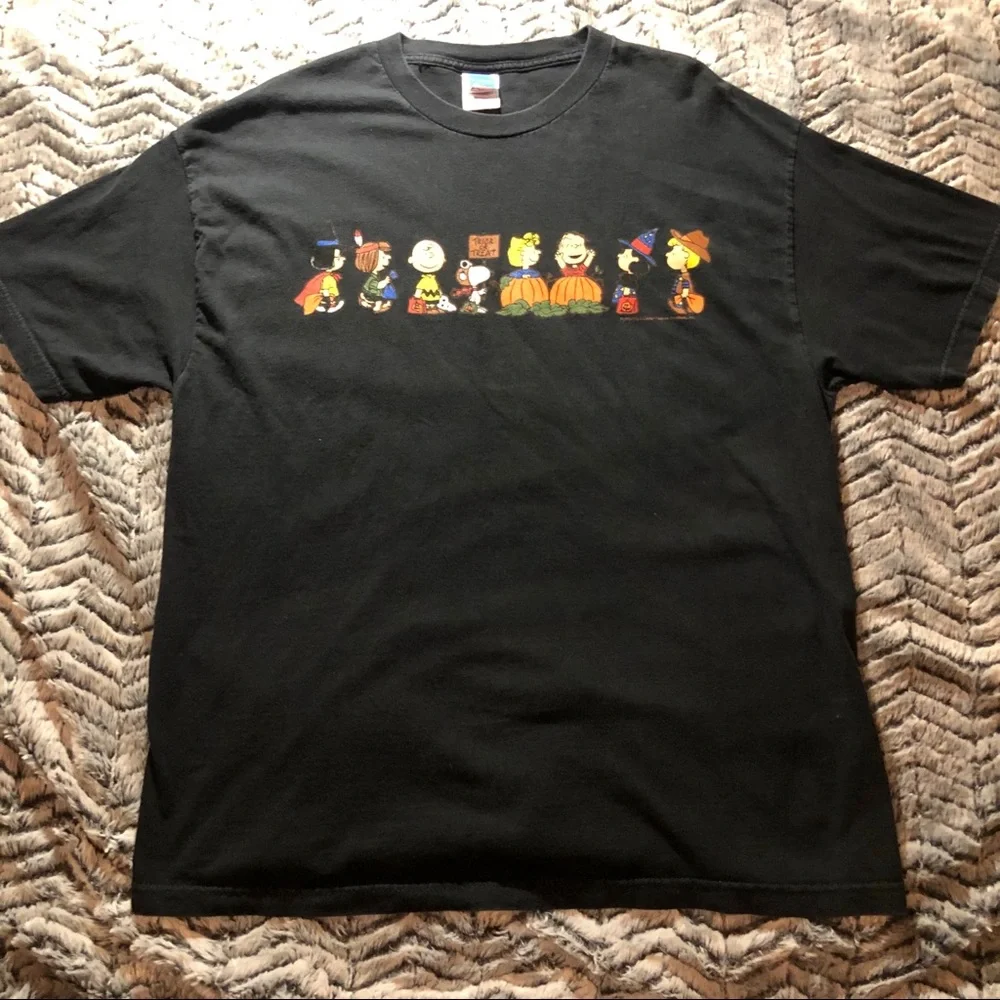 Vintage Peanuts Halloween Inspired Shirt - Picture 4 of 5